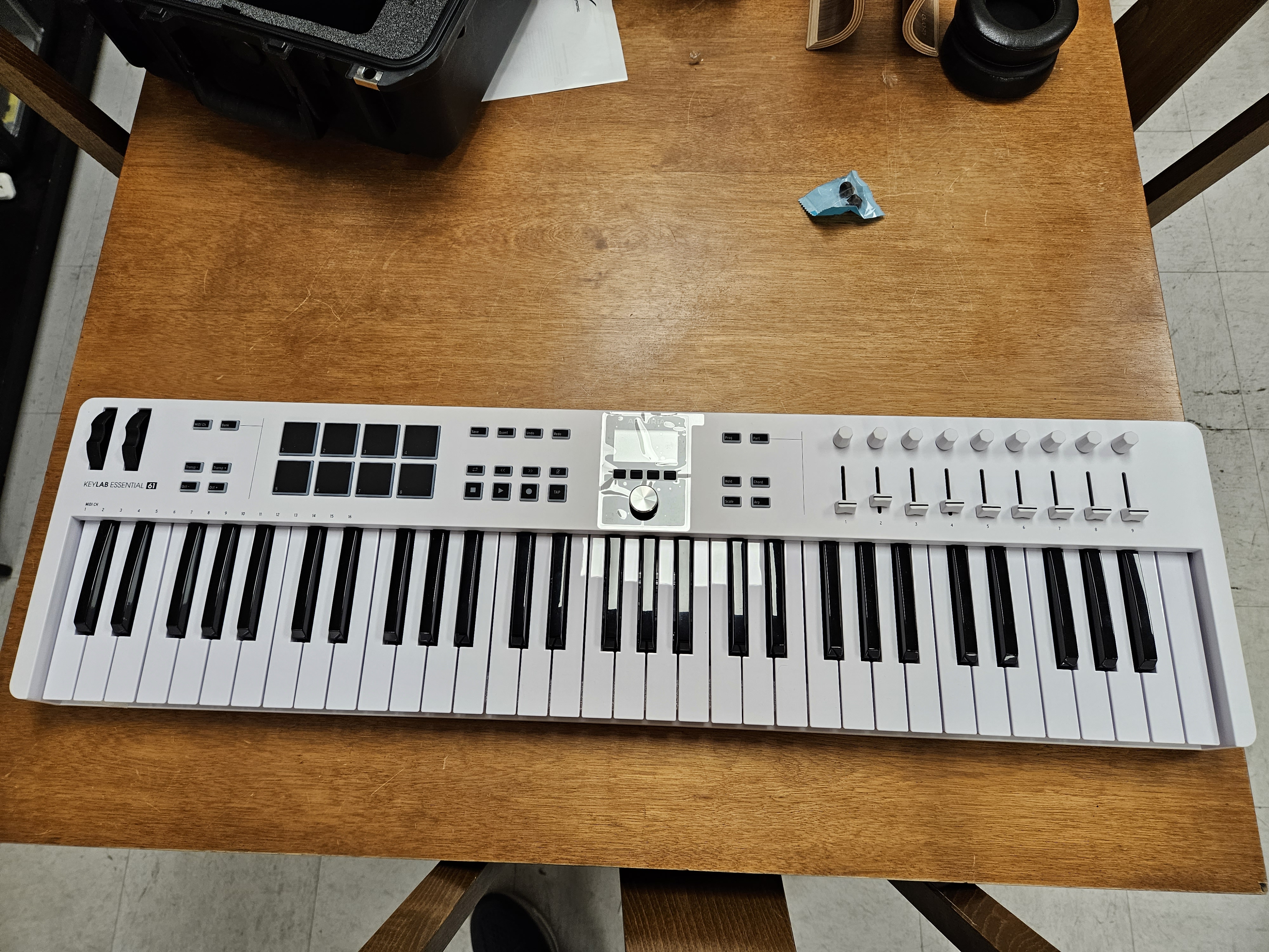 Arturia keylab essential 61 mk2 外箱・ペダル有